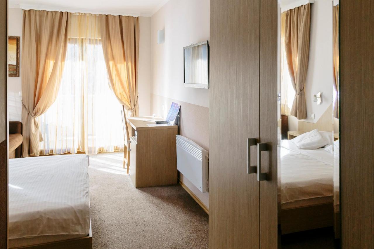 Spa&Hotel Studenac Требине Екстериор снимка