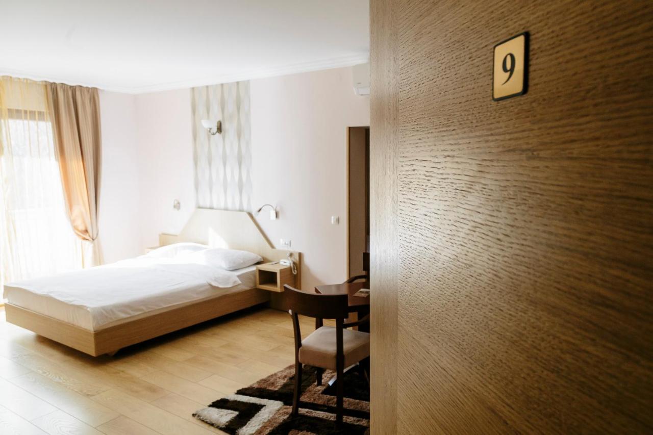 Spa&Hotel Studenac Требине Екстериор снимка