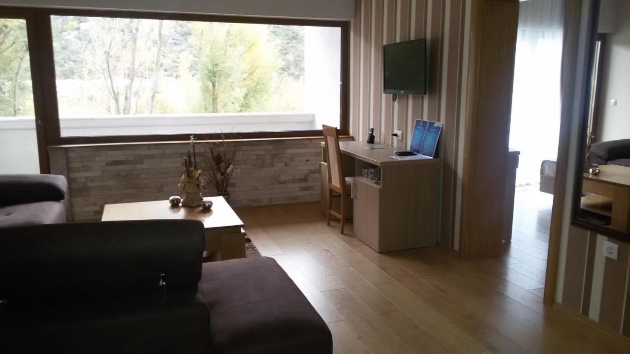 Spa&Hotel Studenac Требине Екстериор снимка