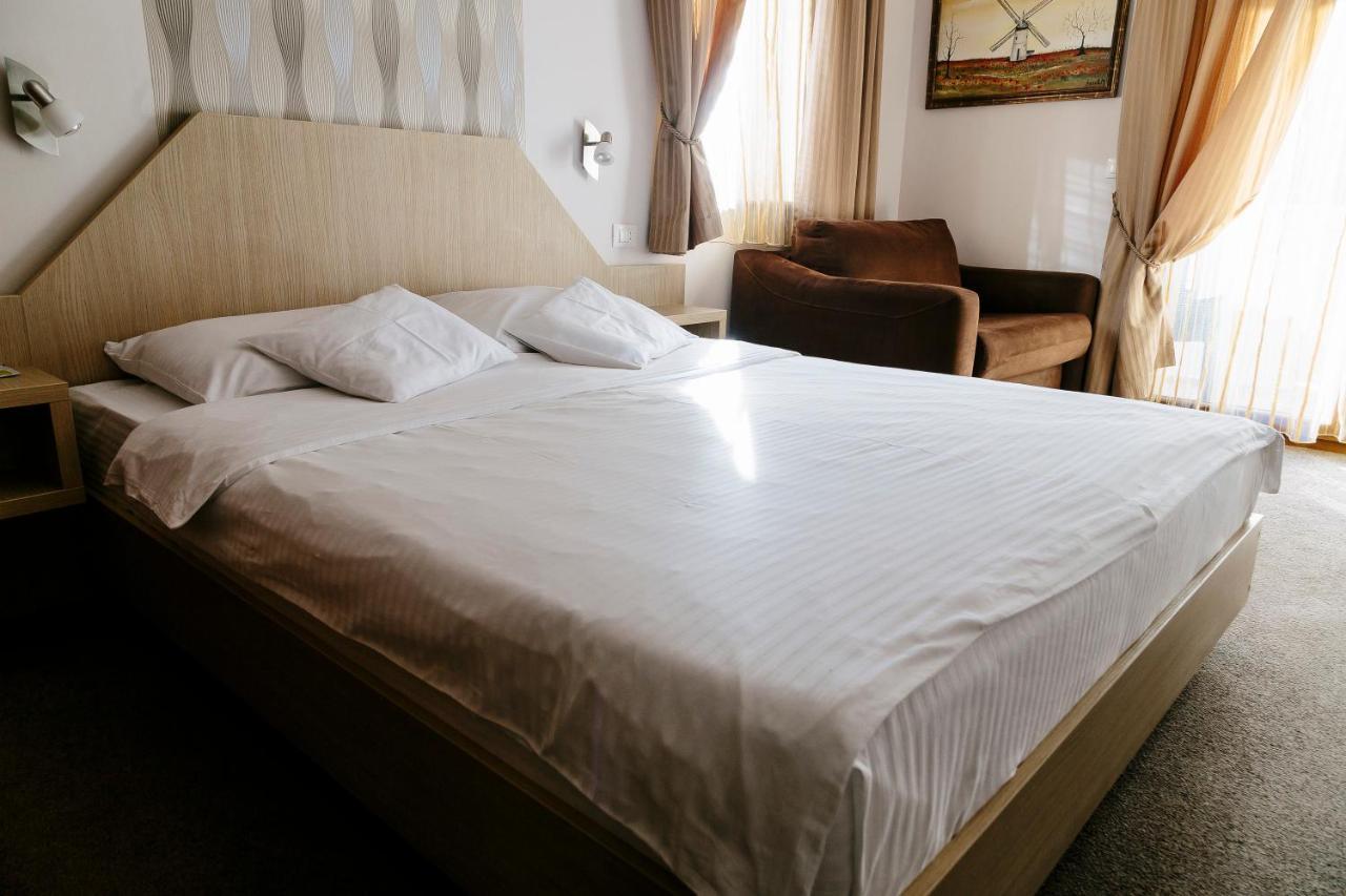 Spa&Hotel Studenac Требине Екстериор снимка