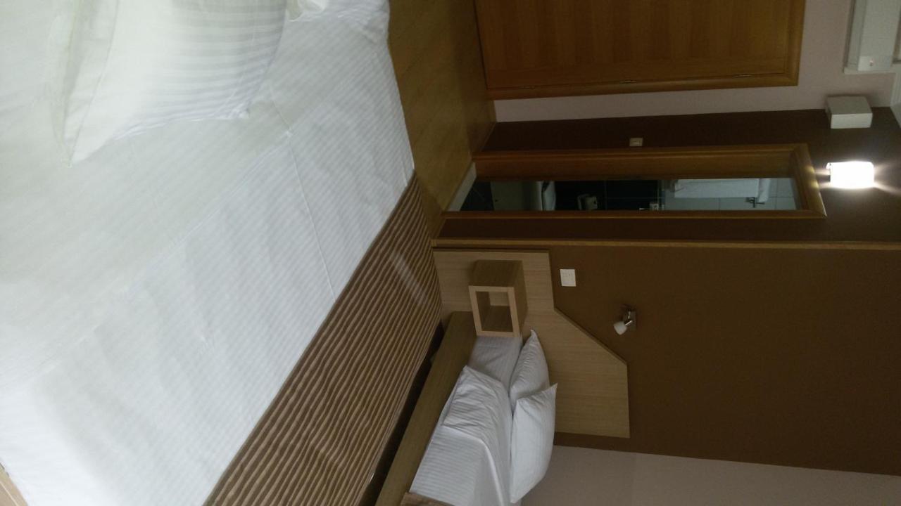 Spa&Hotel Studenac Требине Екстериор снимка